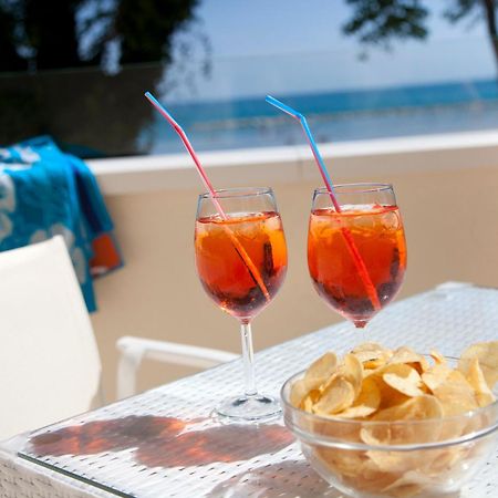 Marina Beach Suite Hotel 里米尼 外观 照片