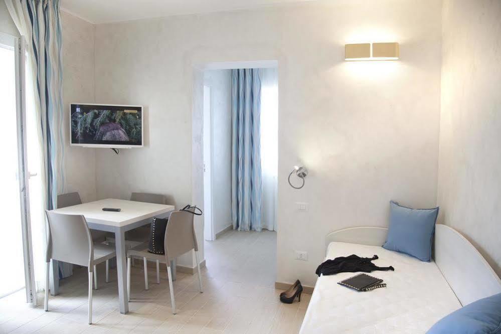 Marina Beach Suite Hotel 里米尼 外观 照片