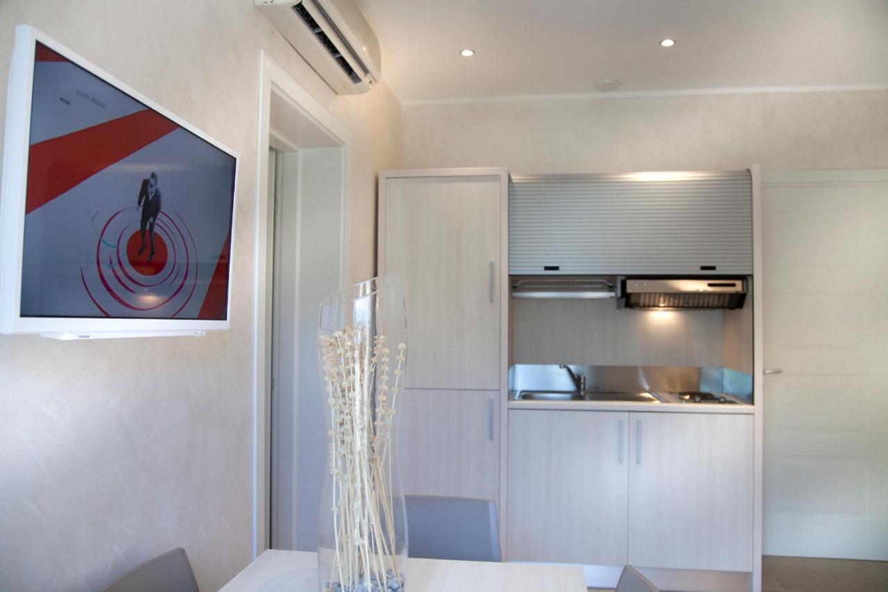 Marina Beach Suite Hotel 里米尼 外观 照片