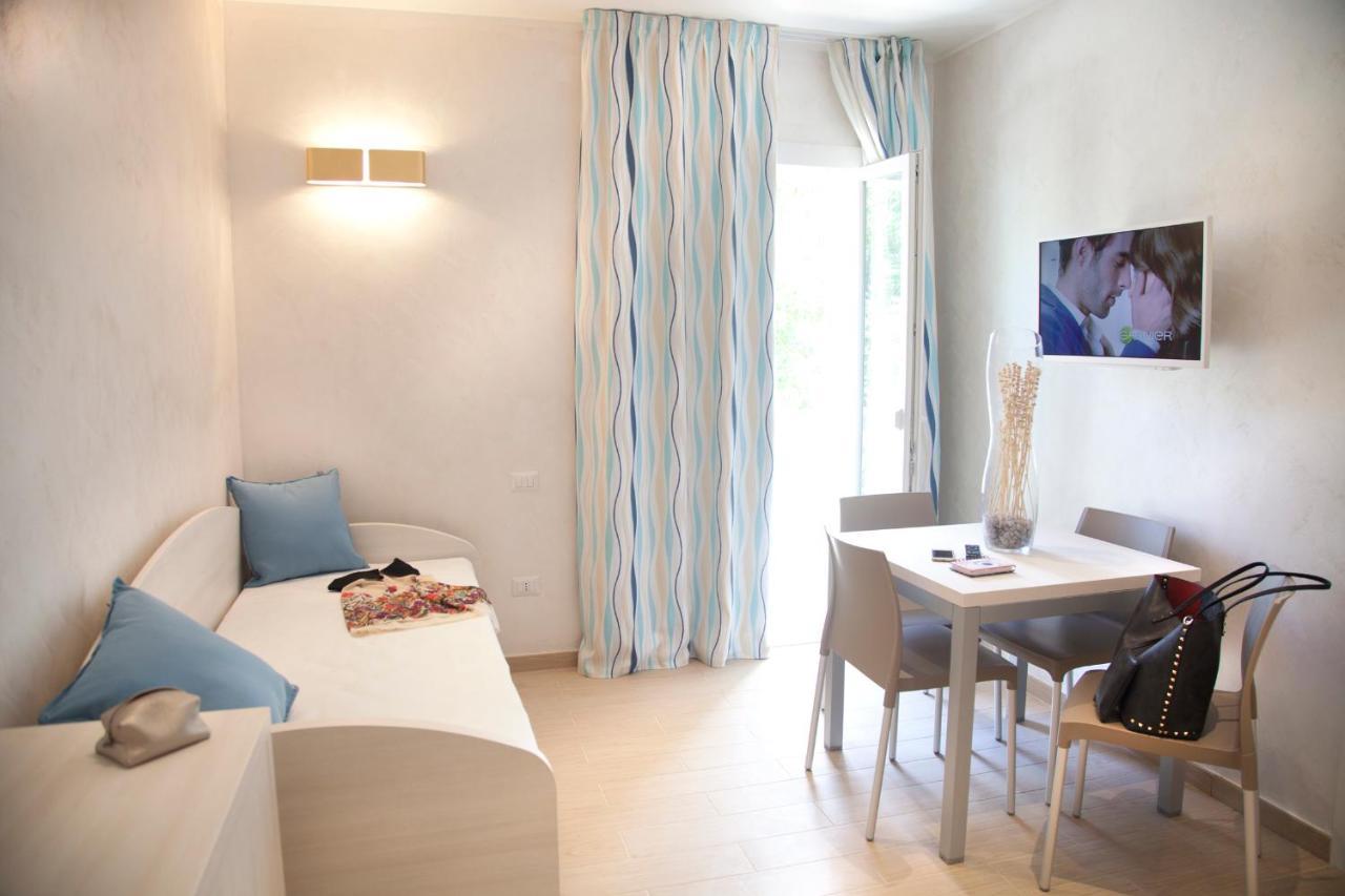Marina Beach Suite Hotel 里米尼 外观 照片