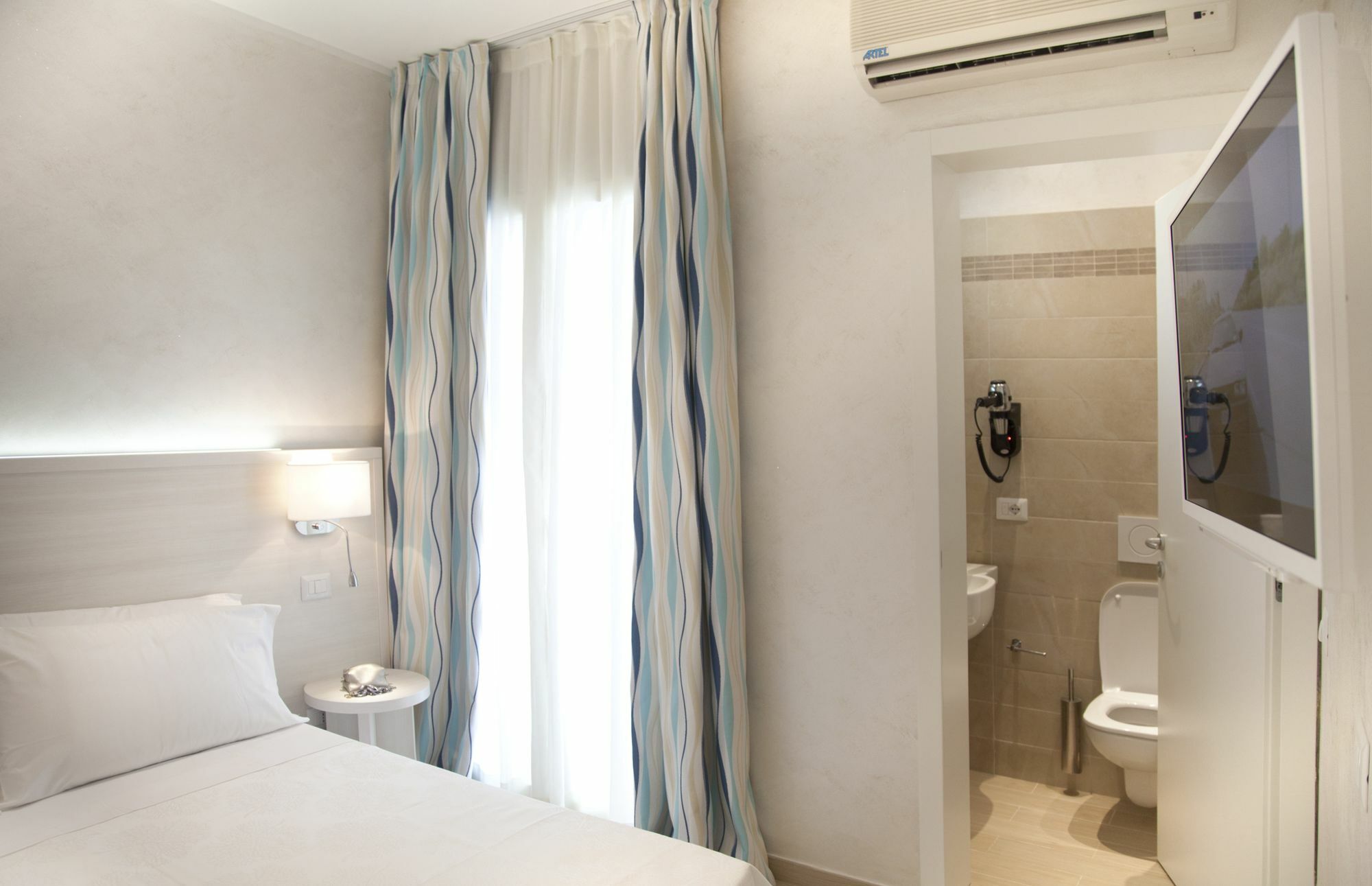 Marina Beach Suite Hotel 里米尼 外观 照片